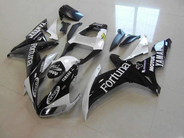 2002-2003 Black Silver Yamaha YZF R1 Fairings 2002-2003 Black Silver Yamaha YZF R1 Fairings