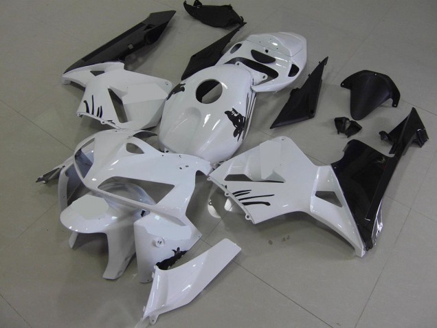 2005-2006 White with Special Decals Honda CBR600RR Fairings 2005-2006 White with Special Decals Honda CBR600RR Fairings